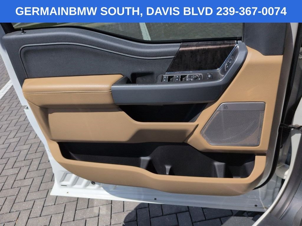 Used 2024 White Metallic Ford Lariat image 30