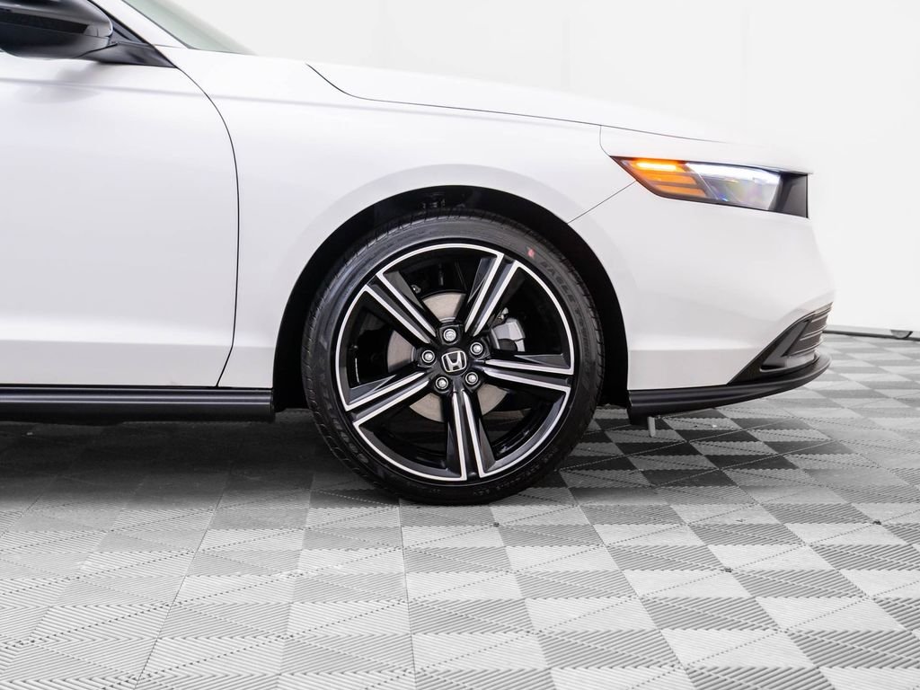 New 2026 Platinum White Pearl Honda SE image 32