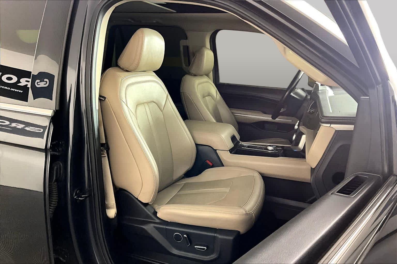 Used 2023 Dark Matter Gray Ford Limited image 9