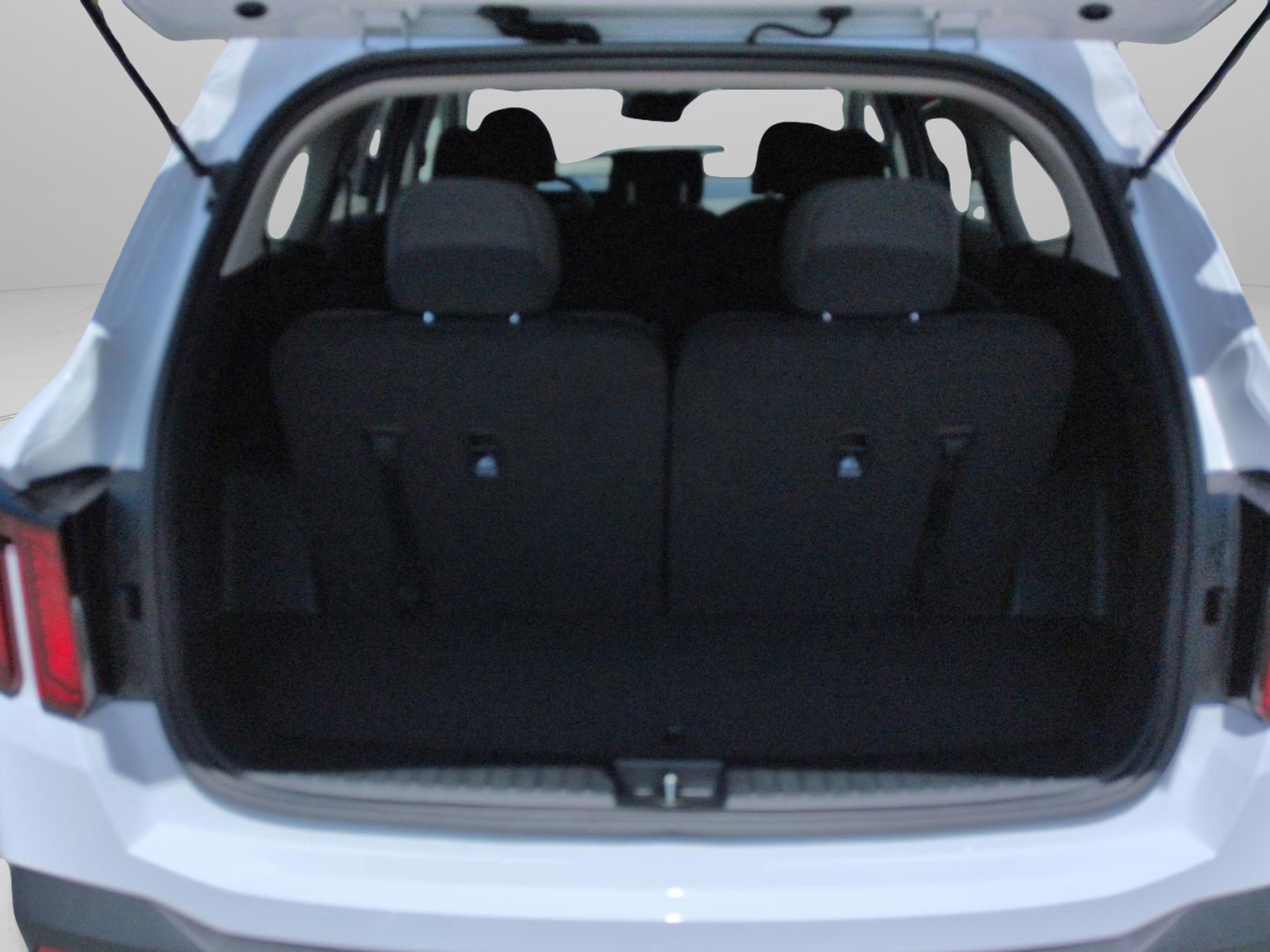 New 2026 Glacial White Pearl Kia LX image 16