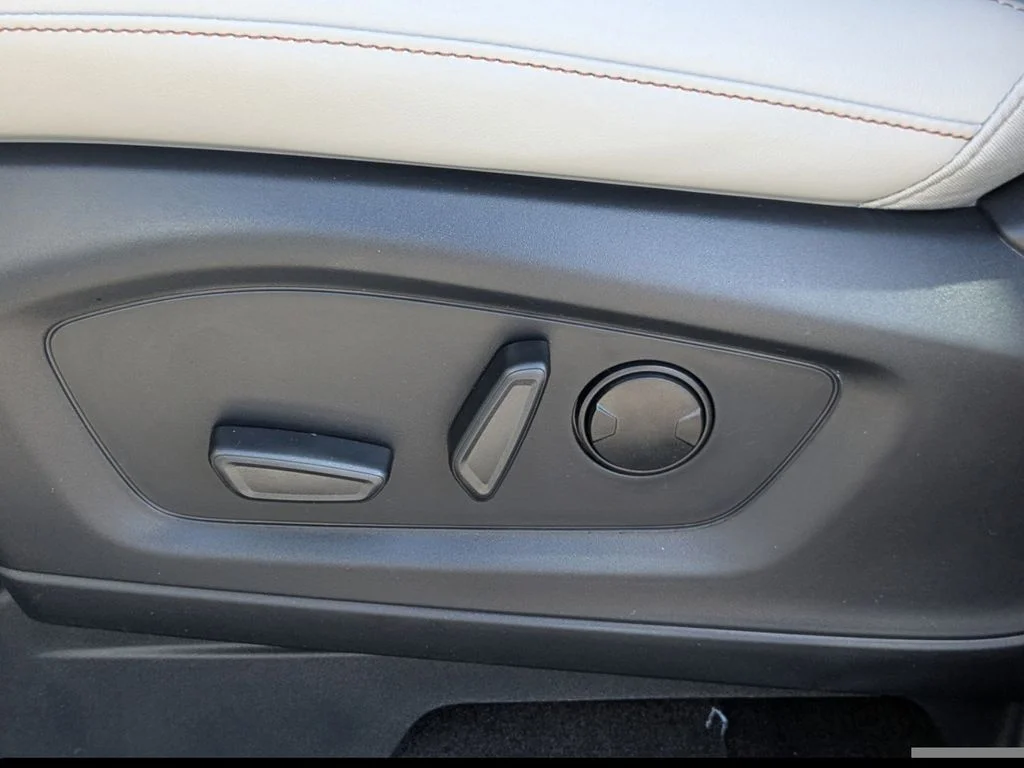 New 2026 Vapor Blue Metallic Ford Active image 21