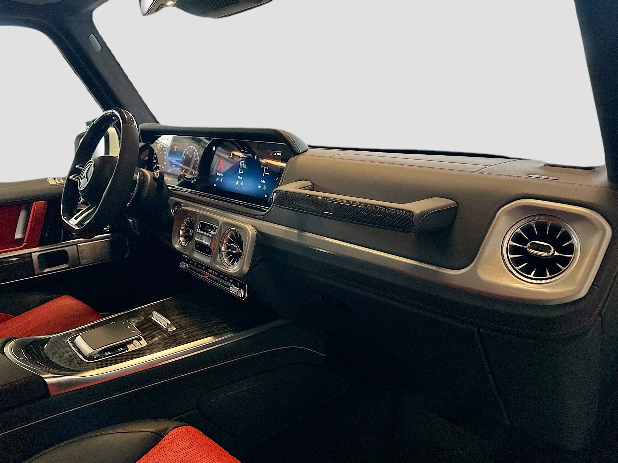 Used 2025 White Mercedes-Benz G 63 AMG® image 36