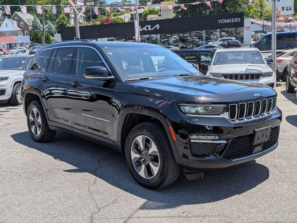 Used 2023 Black Jeep 4xe image 4