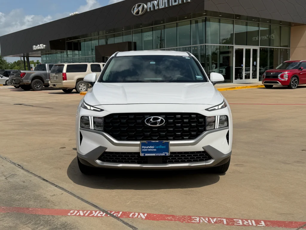 Used 2023 Serenity White Pearl Hyundai SE image 9