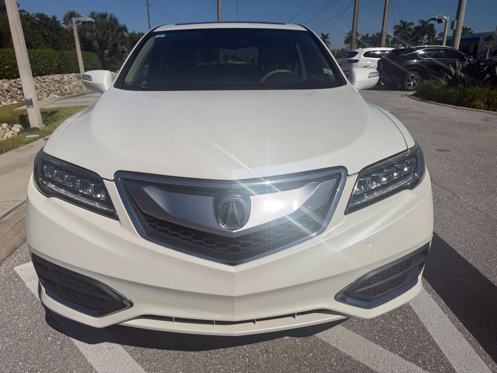 Used 2017 White Diamond Pearl Acura Base image 7