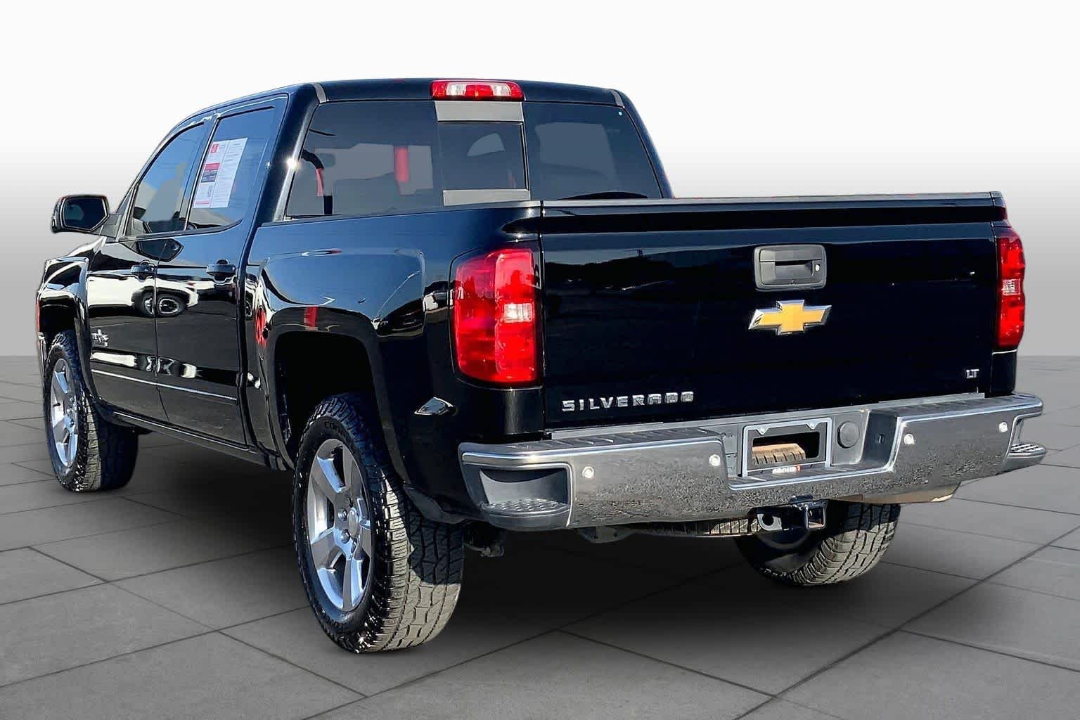 Used 2018 Black Chevrolet LT image 12