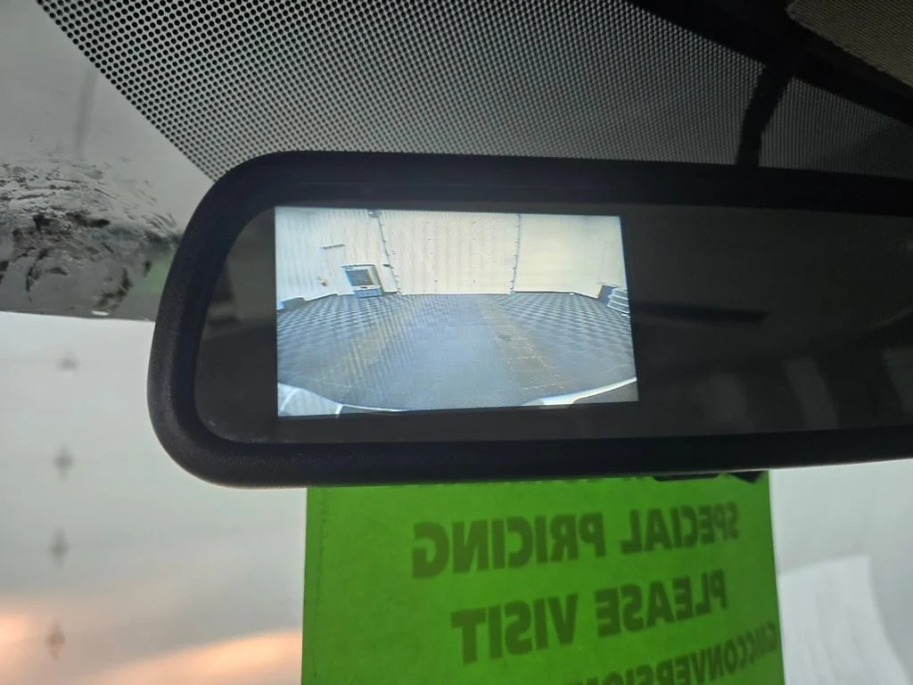2023 GMC Savana Cargo Work Van - Photo 25
