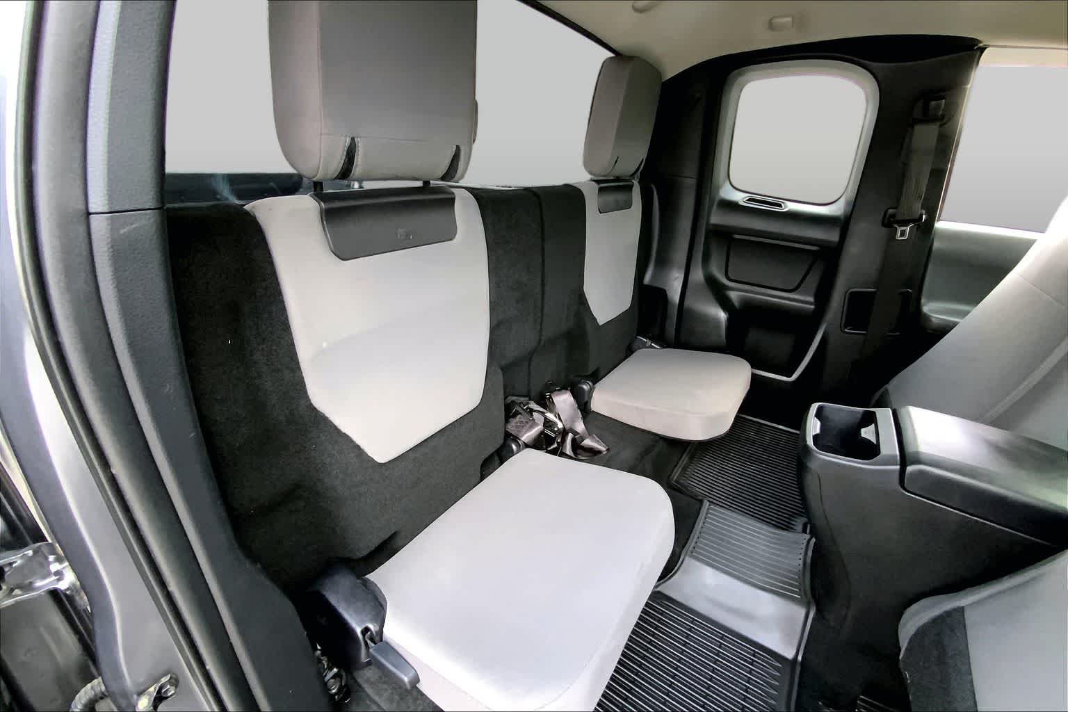 Used 2020 Magnetic Gray Metallic Toyota SR image 19