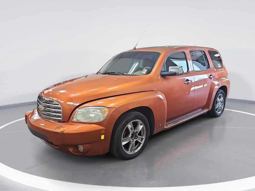 Used 2008 SUNBURST ORANGE II METALLIC Chevrolet LT image 9