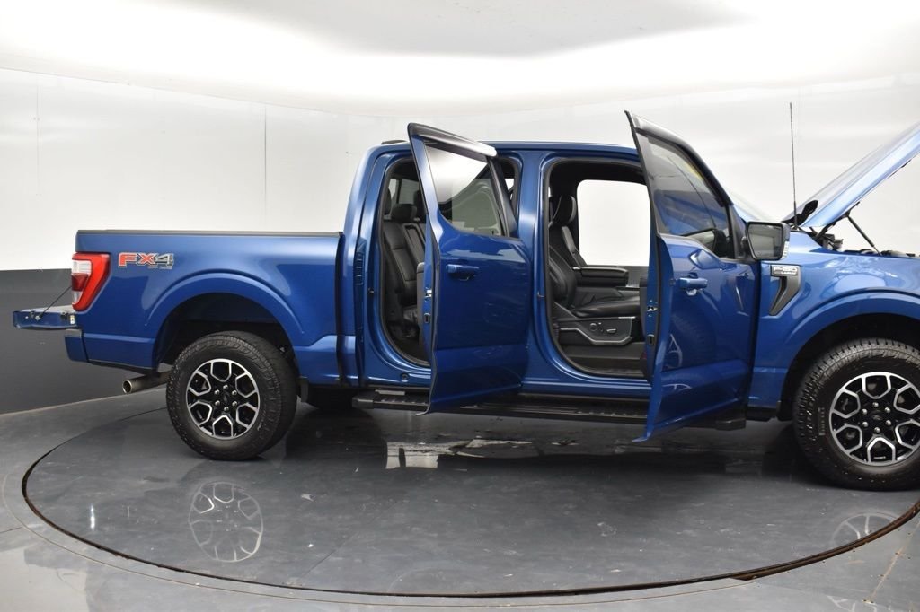 Used 2022 Blue Ford Lariat image 36