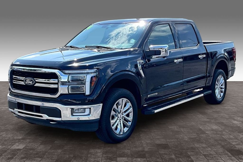 Used 2024 Black Metallic Ford Lariat image 24
