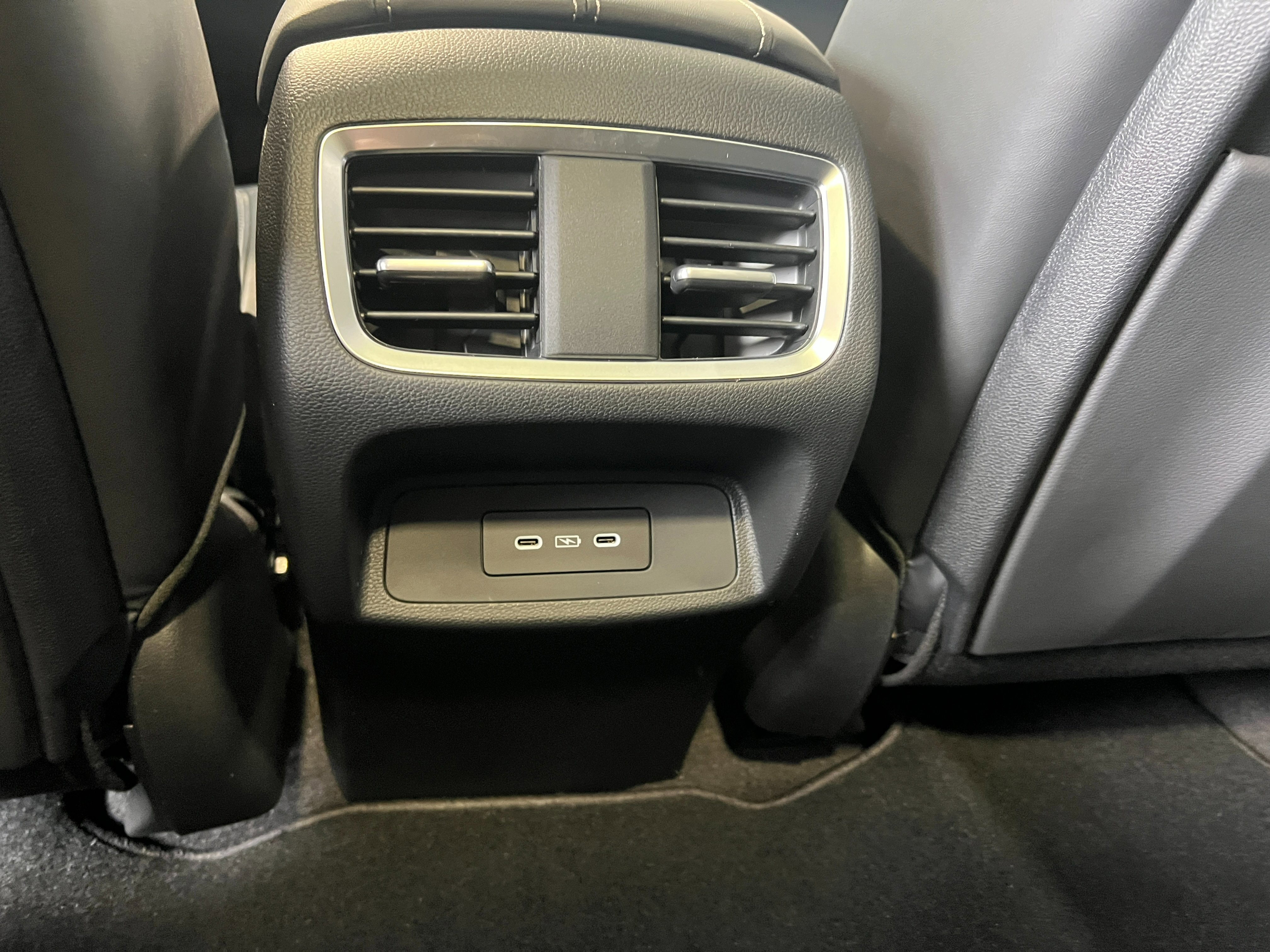 New 2026 Majestic Black Pearl Acura w/Technology Package image 29