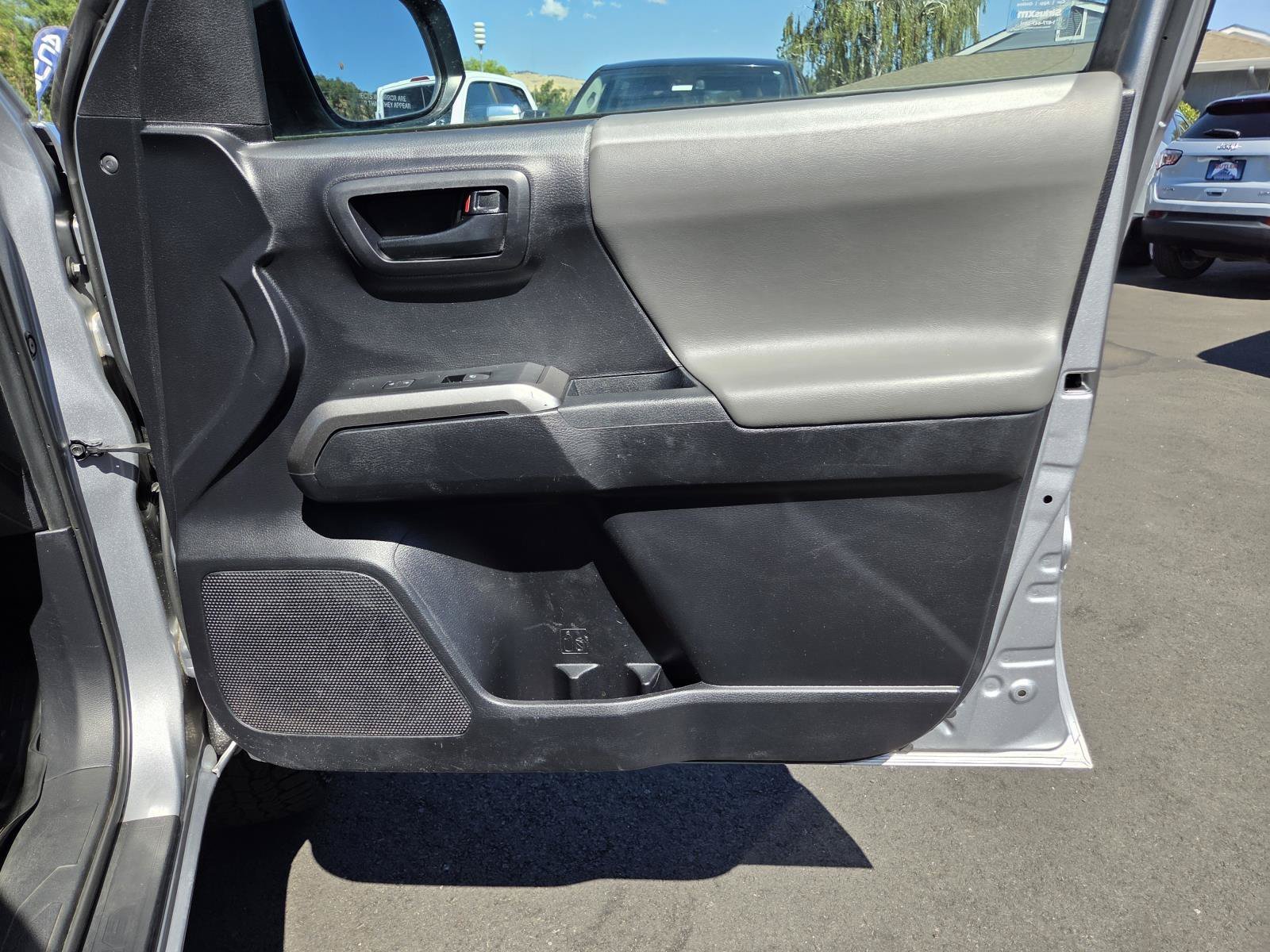 Used 2019 Silver Sky Metallic Toyota SR5 image 22