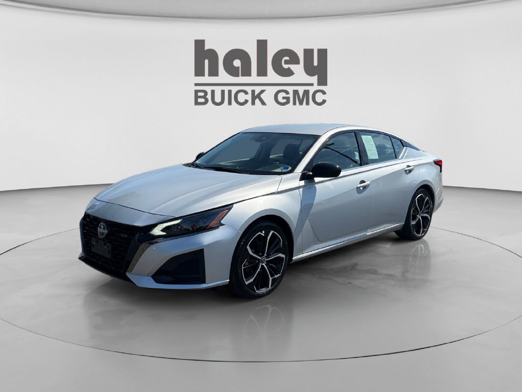 2024 Nissan Altima