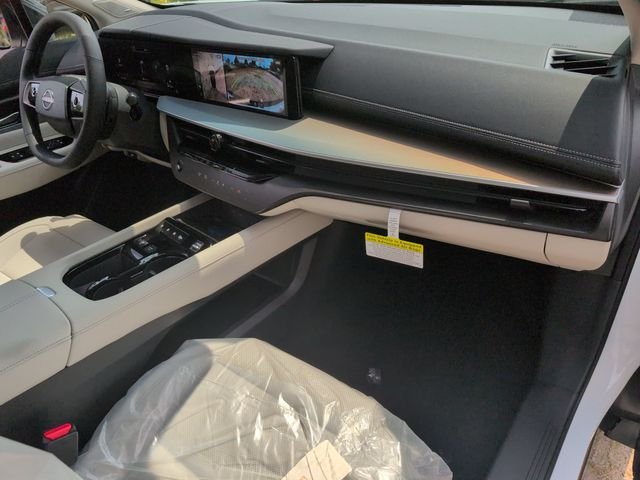 New 2026 White Nissan SL image 28