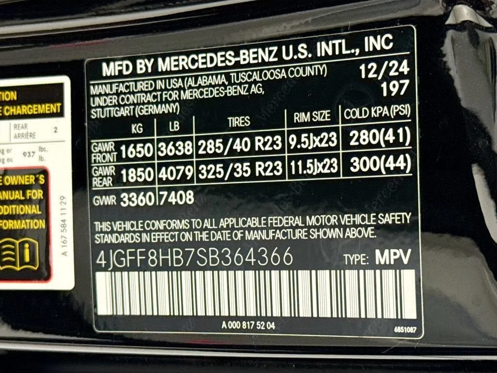Used 2025  Mercedes-Benz Maybach GLS 600 image 34