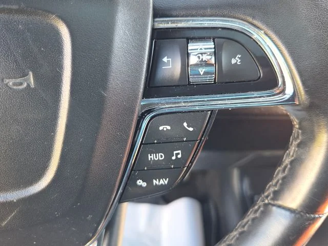 Used 2019 Black Lincoln Reserve image 22