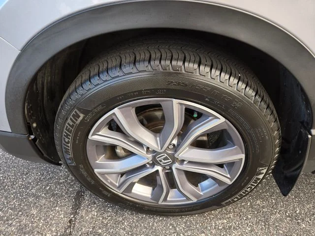 Used 2020 Gray Honda Touring image 25