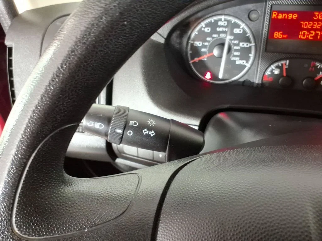 Used 2015 Red Ram High Roof image 18