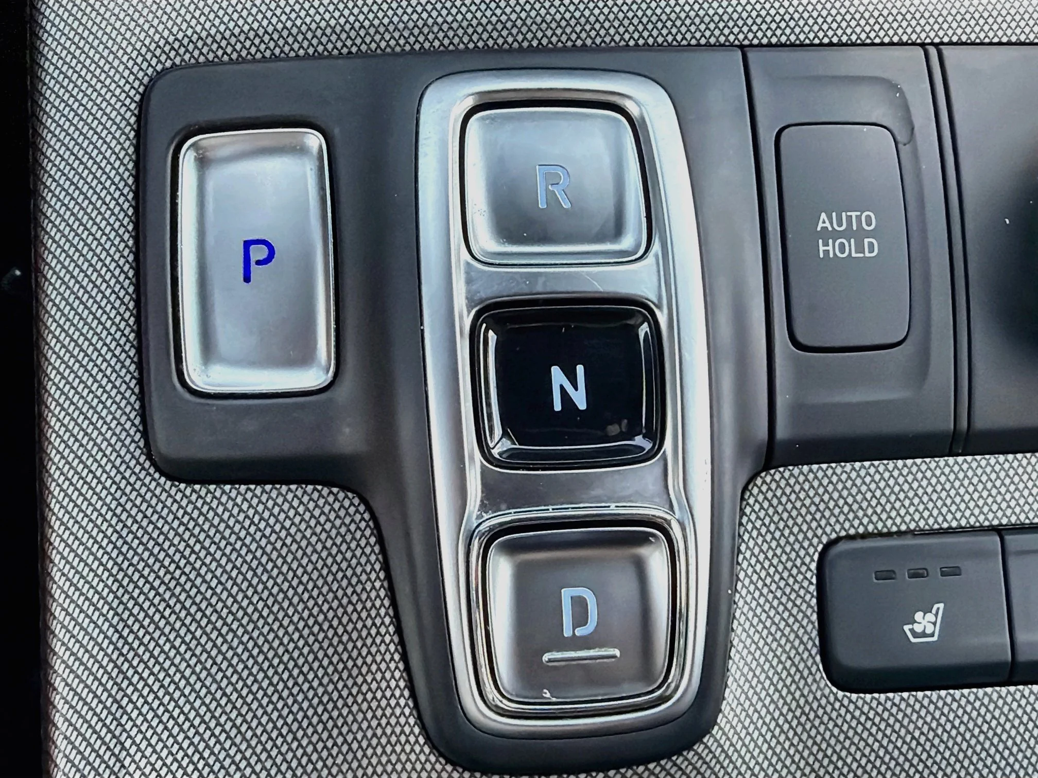 Used 2022 Typhoon Silver Hyundai Calligraphy image 31