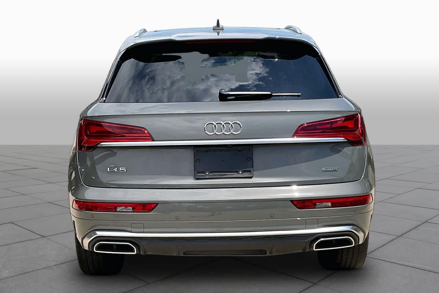 Used 2023 Chronos Gray Metallic Audi S line Premium image 5