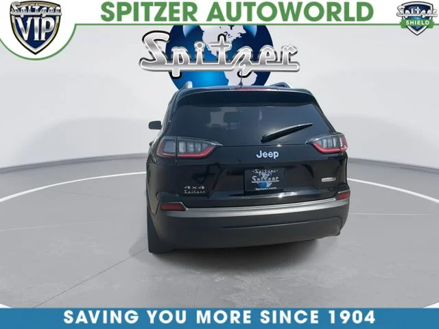 Used 2019 Black Jeep Latitude Plus image 8