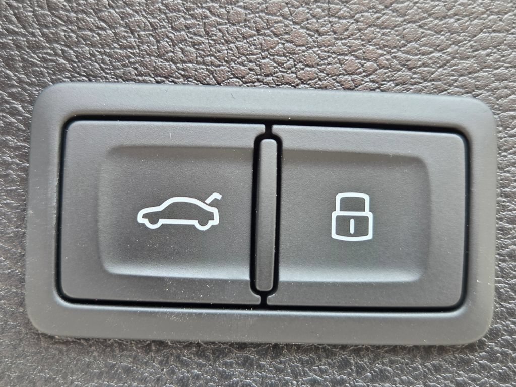 2023 Audi SQ5 Premium Plus - Photo 35