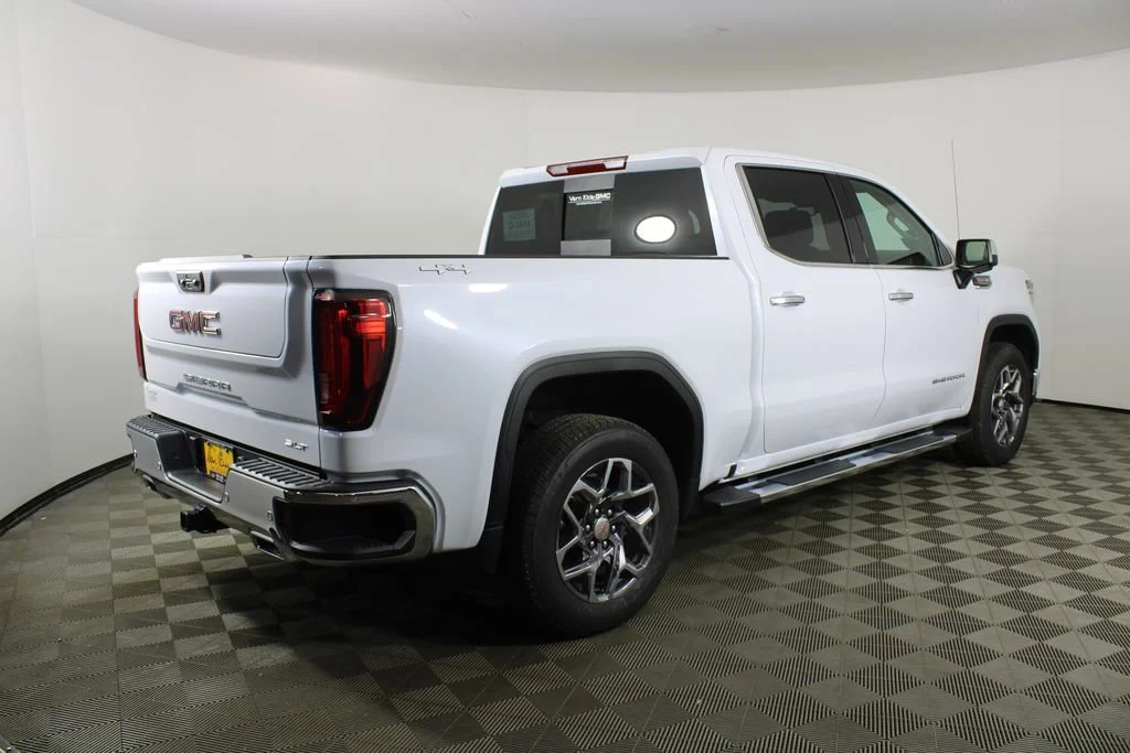 New 2026 Glacier White Tricoat GMC SLT image 5