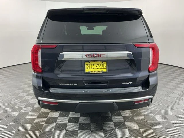 Used 2023  GMC SLT image 6