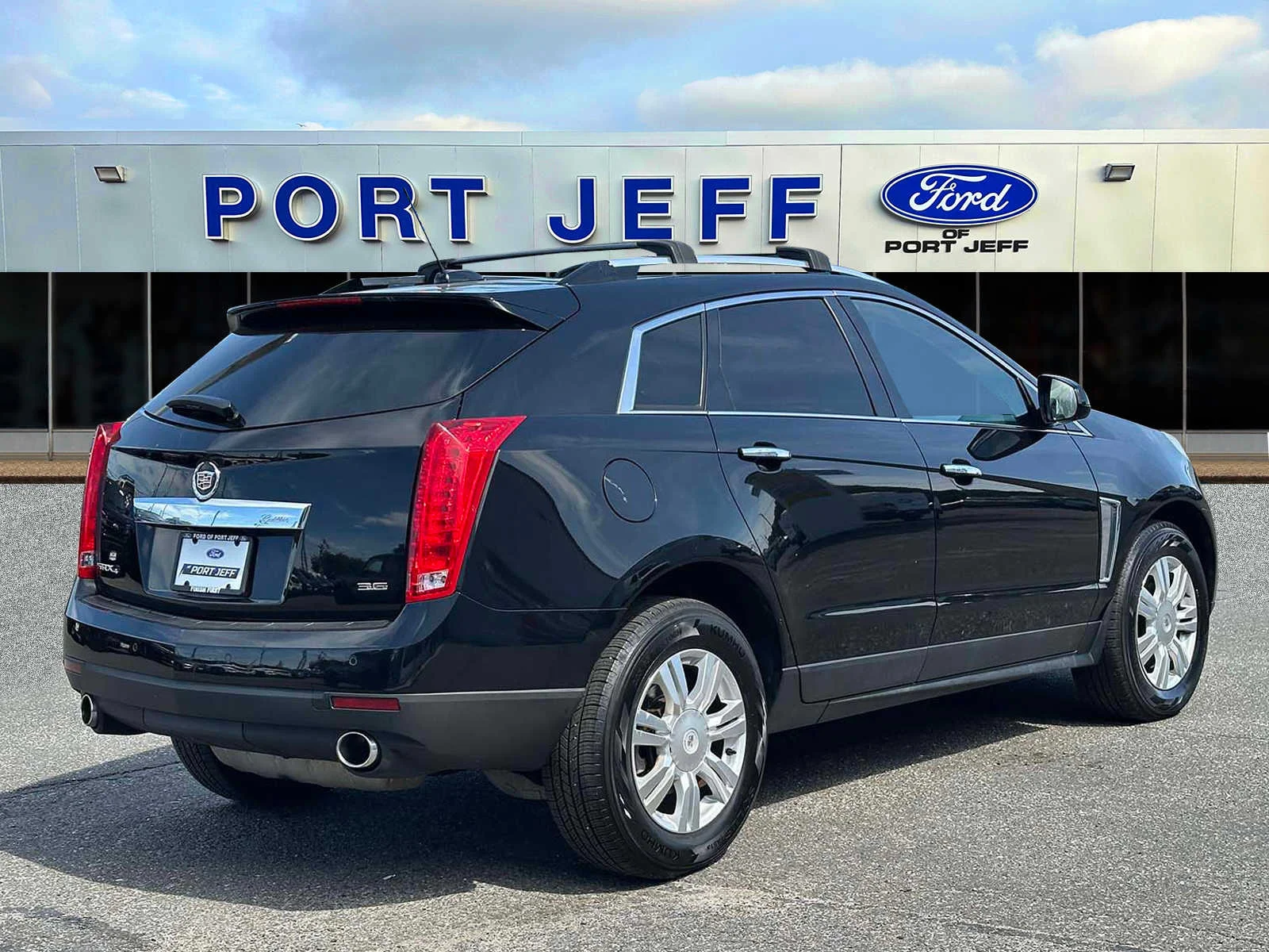 Used 2016 Black Raven Cadillac Luxury Collection image 6