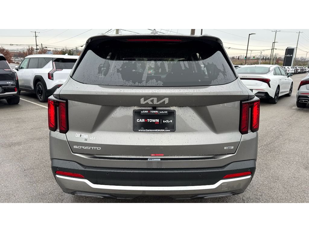 New 2026 Volcanic Sand Kia EX image 5