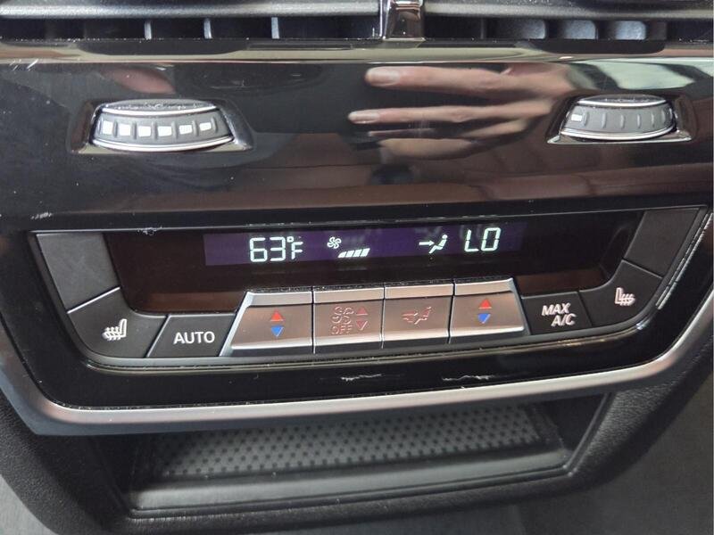 Used 2026 Copper Metallic BMW XDRIVE40I SPORTS ACTIVITY VEHICLE image 14