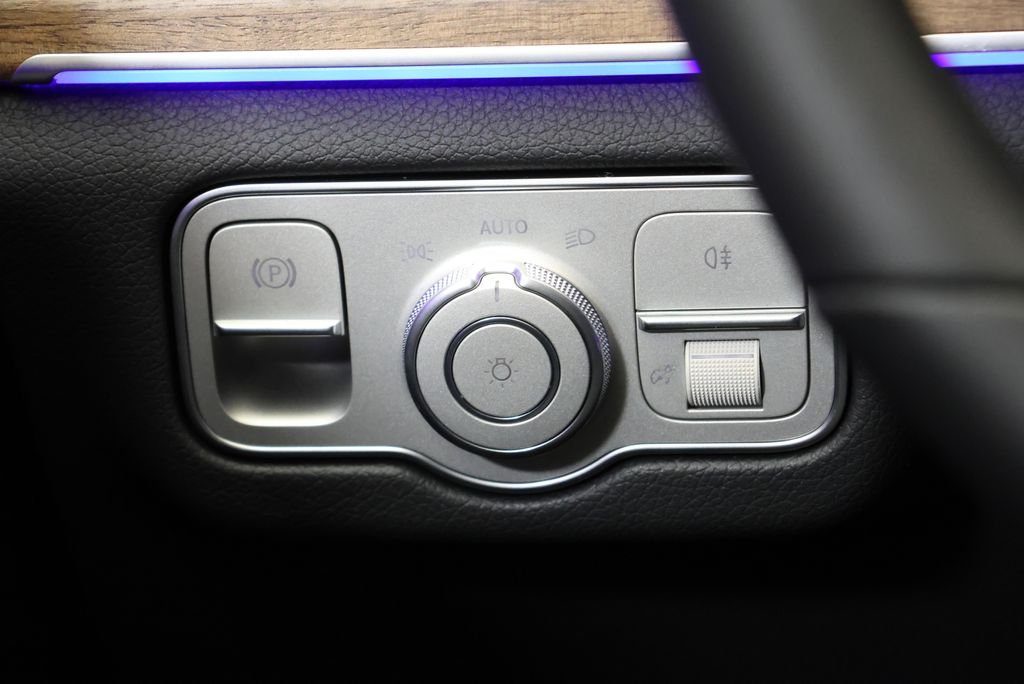 Certified Used 2026 Twilight Blue Metallic Mercedes-Benz GLE 350 image 19