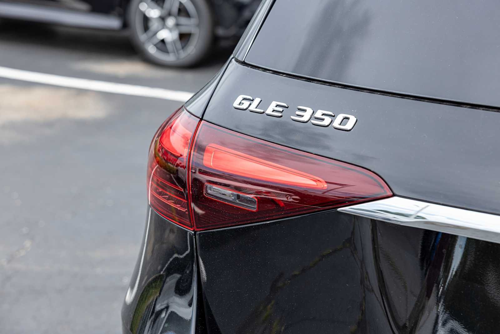 New 2026 Black Mercedes-Benz GLE 350 image 35