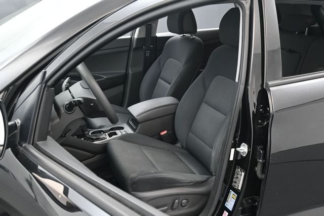 Used 2018 Black Hyundai SEL image 10