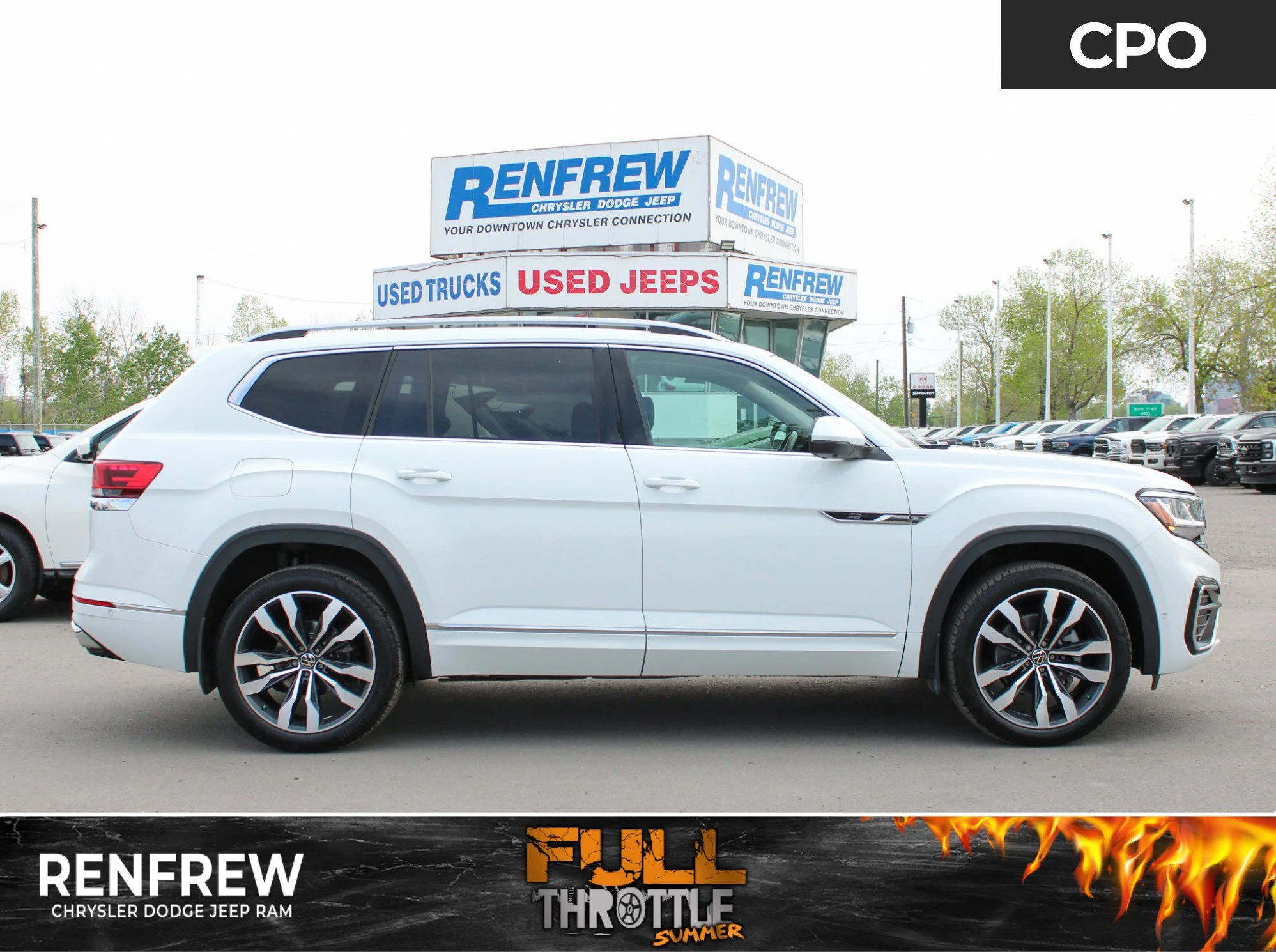 Certified Used 2022 White Volkswagen Execline * R-Line | No Accidents | V6 | Apple CarPlay | Fender Audio | Heated Seats | Sunroof image 1