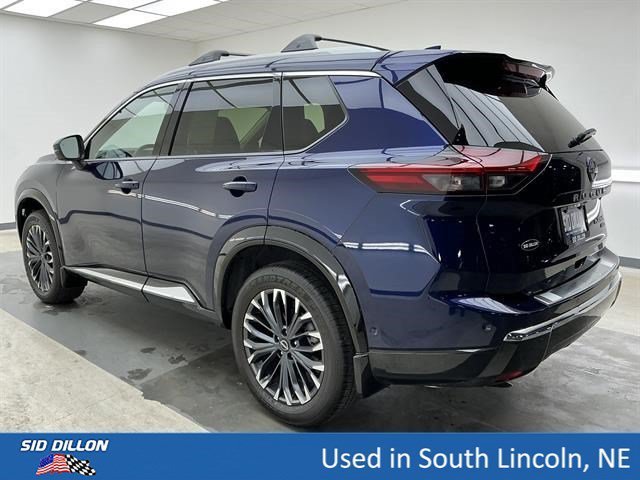 Used 2026 Deep Ocean Blue Pearl Nissan Platinum image 6
