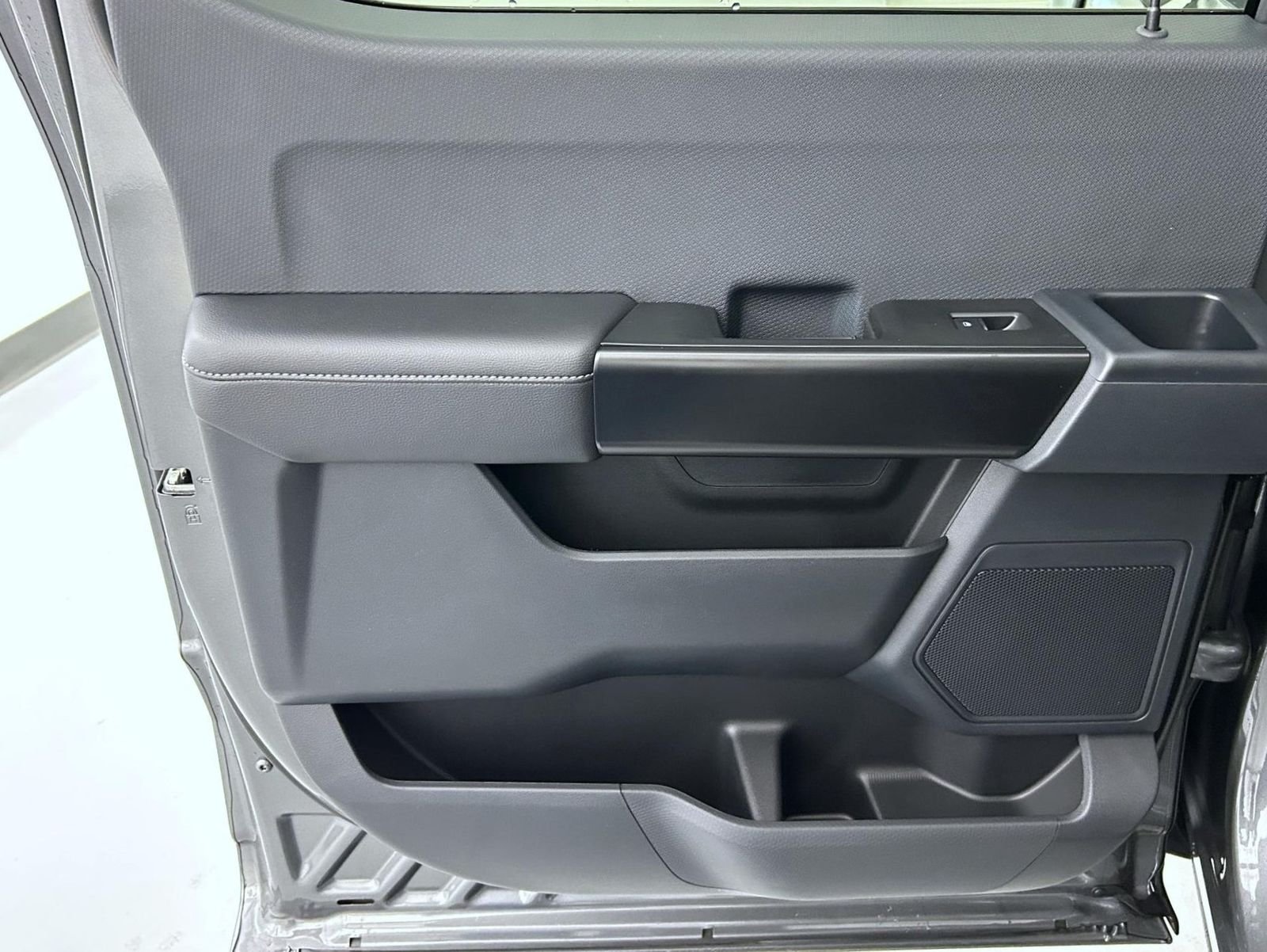 New 2026 Carbonized Gray Metallic Ford STX image 20