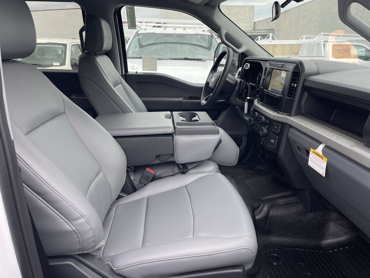 New 2026 Oxford White Ford XL image 16