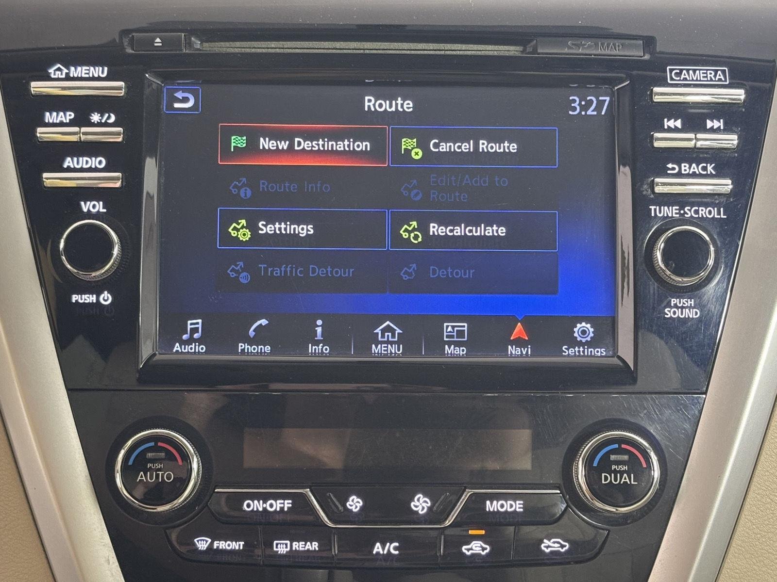 Used 2017 Pacific Sunset Metallic Nissan Platinum image 41