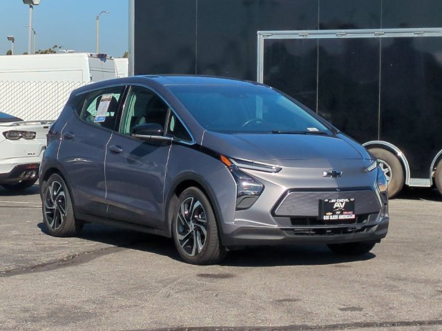 Used 2023 Chevrolet Bolt EV 2LT with VIN 1G1FX6S03P4169463 for sale in Lancaster, CA