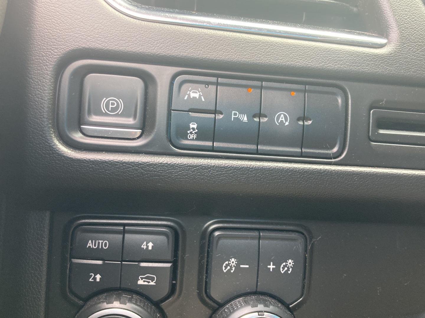 Used 2023 Auburn Metallic Chevrolet LT image 15