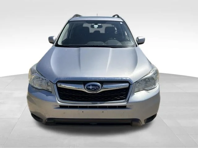 Used 2014 Silver Subaru 2.5i Premium image 8