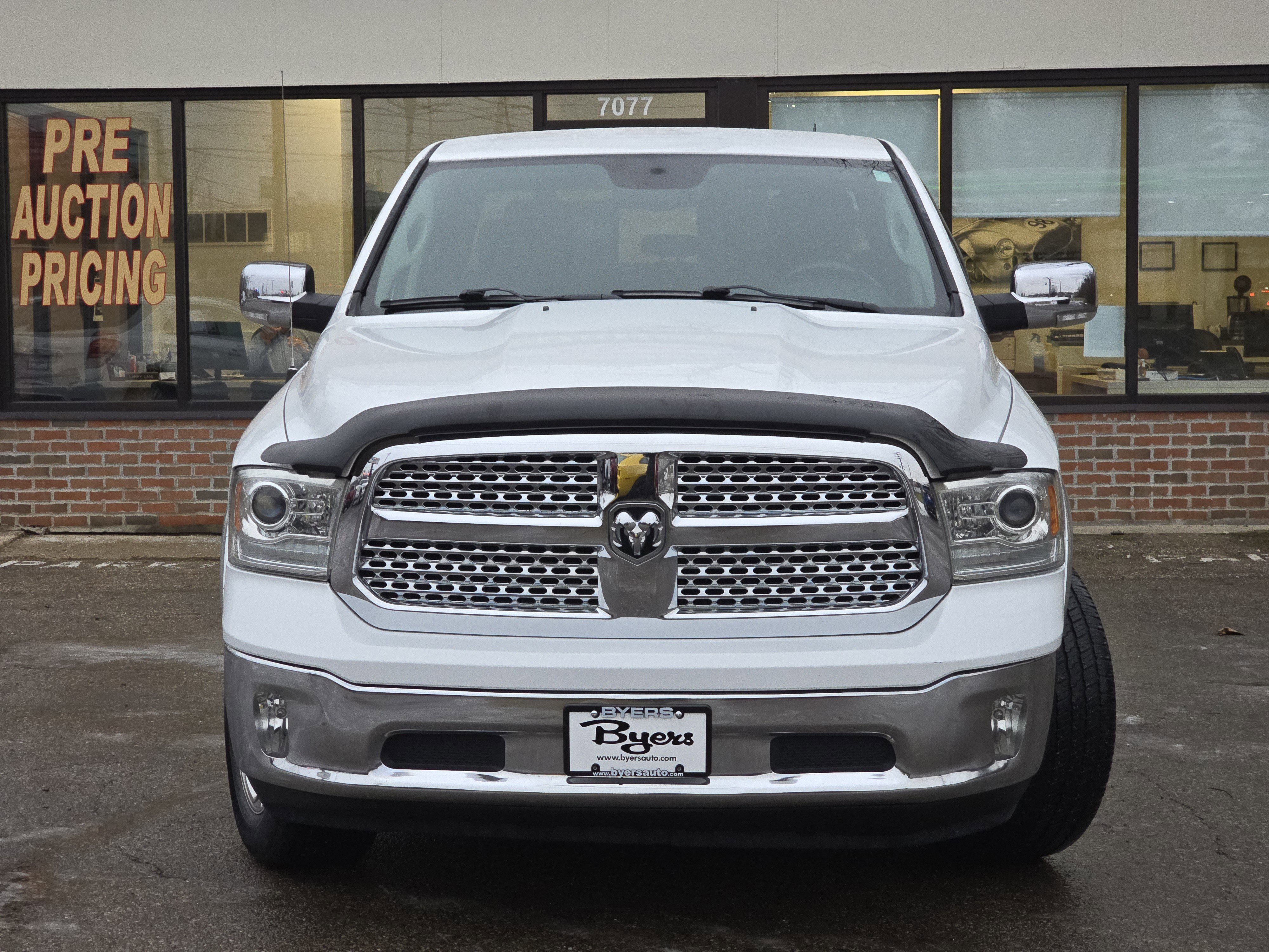 Used 2015 RAM Ram 1500 Pickup Laramie with VIN 1C6RR7NT6FS557203 for sale in Whitehall, OH