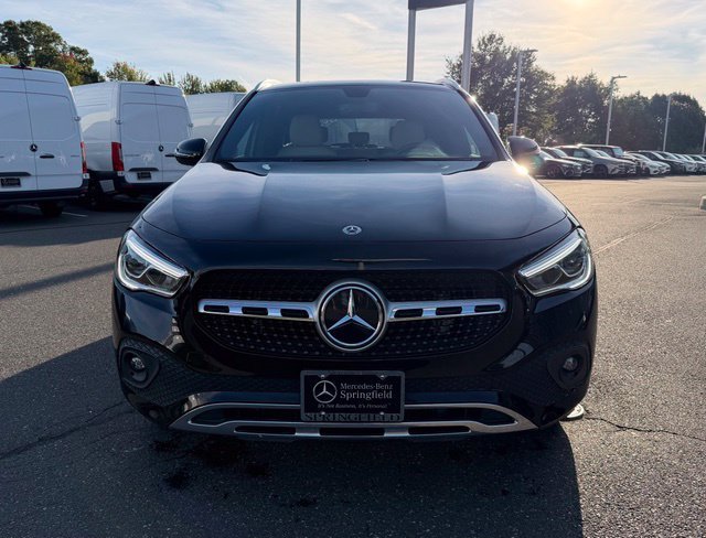 Used 2023  Mercedes-Benz GLA 250 image 2