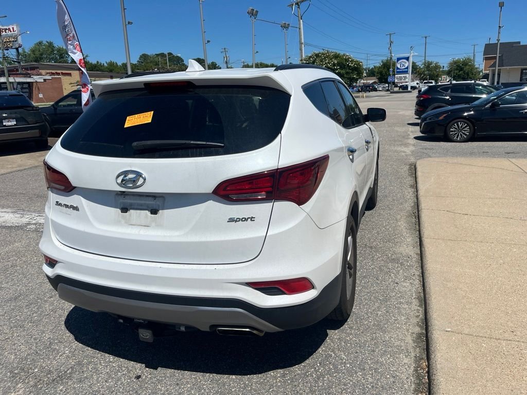 Used 2017 White Hyundai 2.4 image 4