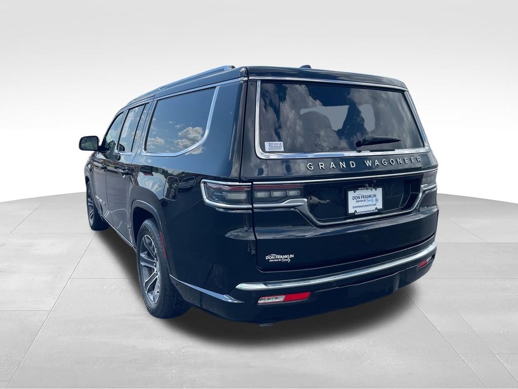 Used 2024 Black Jeep Base image 3