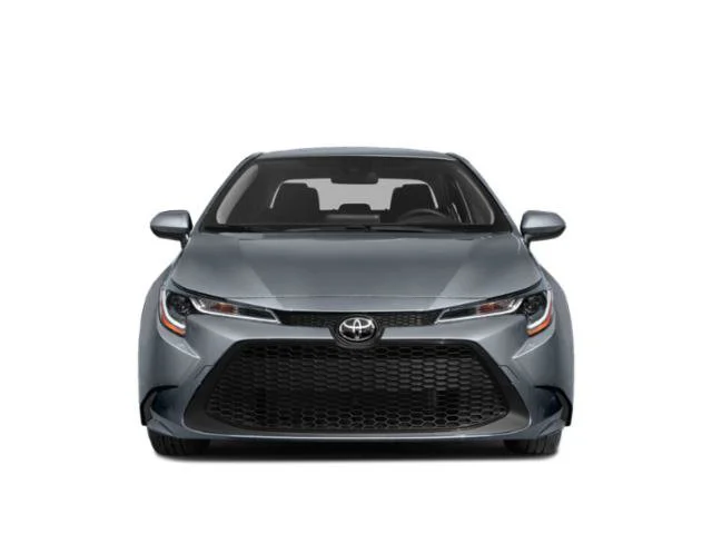 Used 2020  Toyota LE image 4