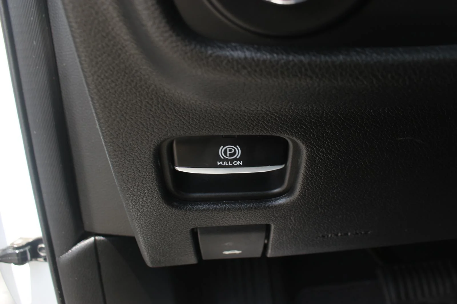 Used 2024 White Jeep 4x4 image 28