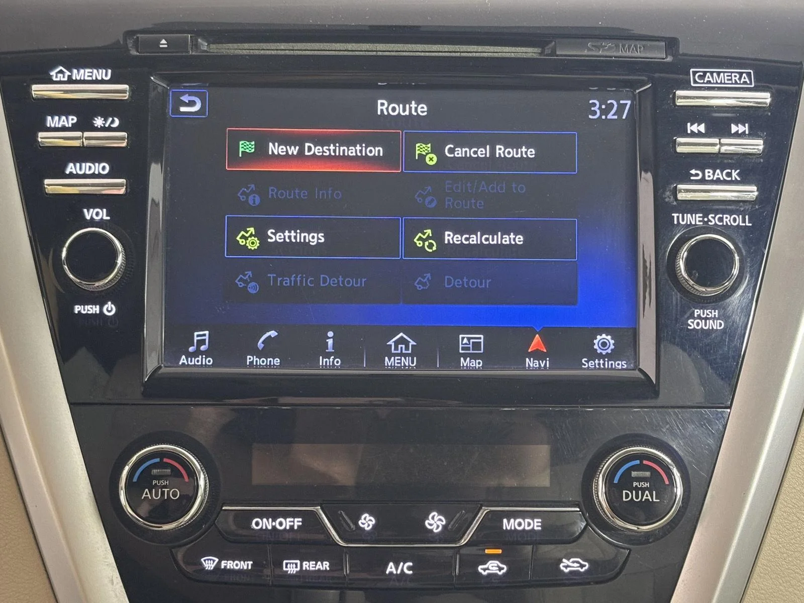 Used 2017 Pacific Sunset Metallic Nissan Platinum image 41